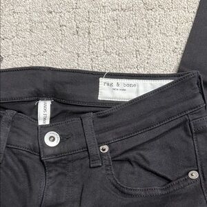 rag & bone women’s Black Ankle Skinny Jeans - Sleek Five-Pocket Style